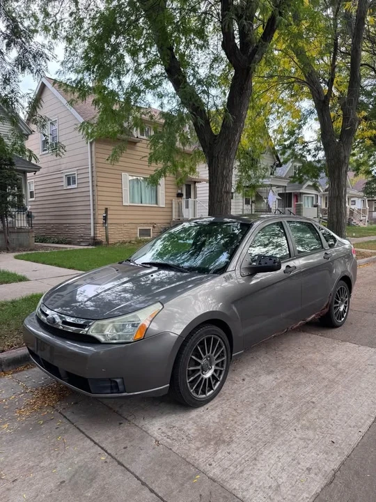 2009 Ford Focus 2nd Gen - Image 3 of 8