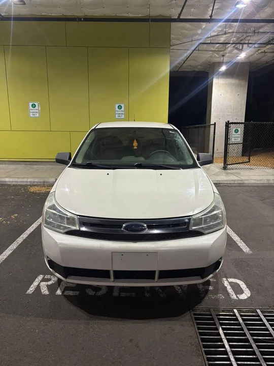 2009 Ford Focus 2nd Gen - Image 9 of 9