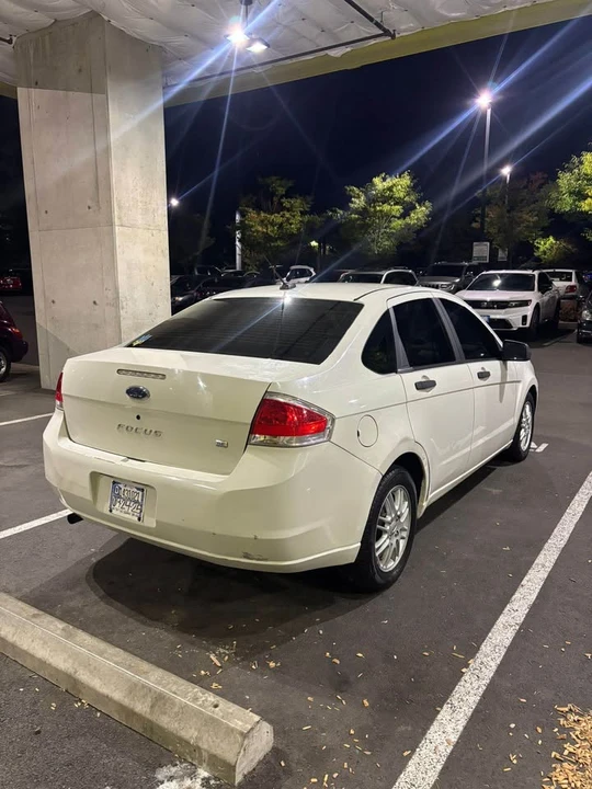 2009 Ford Focus 2nd Gen - Image 3 of 9