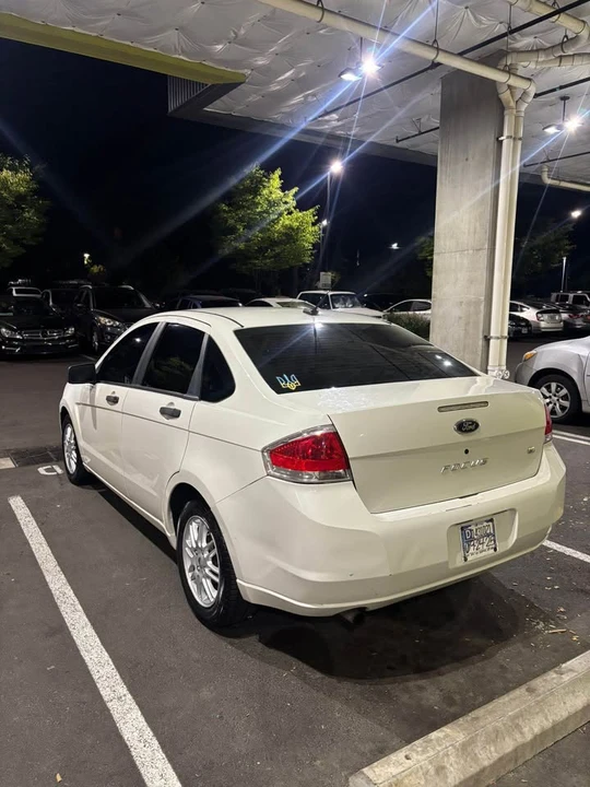 2009 Ford Focus 2nd Gen - Image 4 of 9