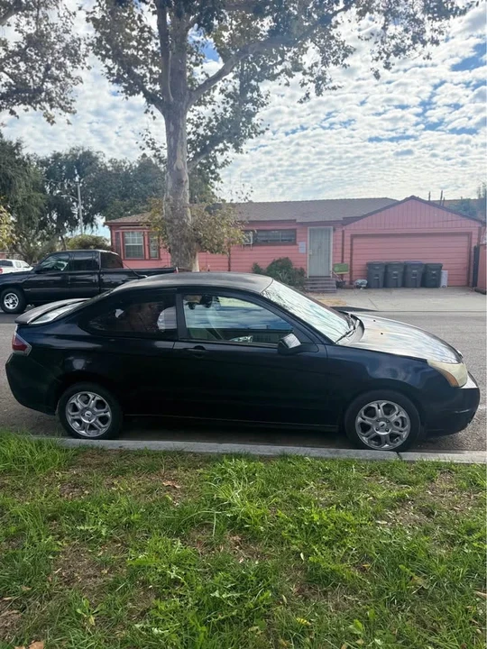 2009 Ford Focus 2nd Gen - Image 3 of 11