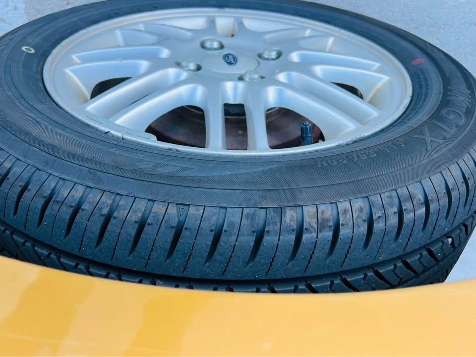2009 Ford Focus 2nd Gen - Image 6 of 8