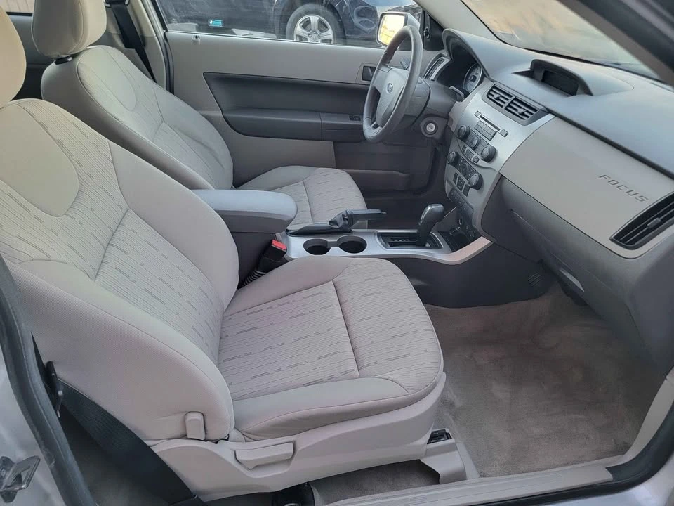 2009 Ford Focus 2nd Gen - Image 9 of 13