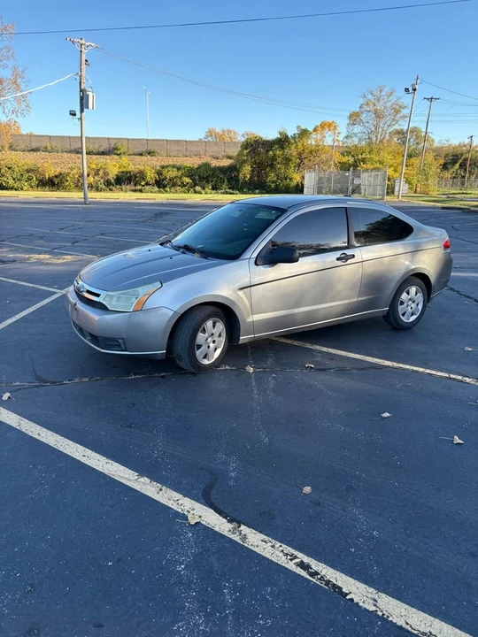 2009 Ford Focus 2nd Gen - Image 2 of 4