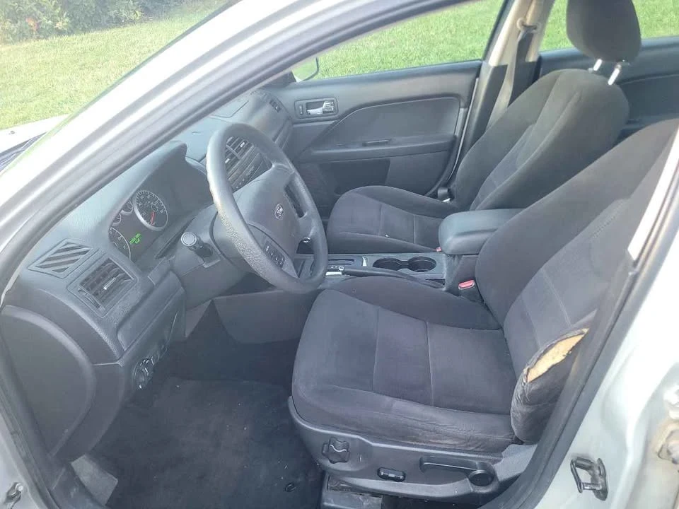 2009 Ford Focus 2nd Gen - Image 6 of 8