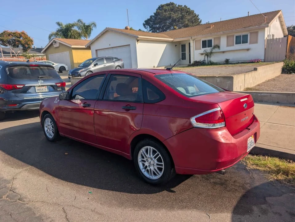 2009 Ford Focus 2nd Gen - Image 3 of 7
