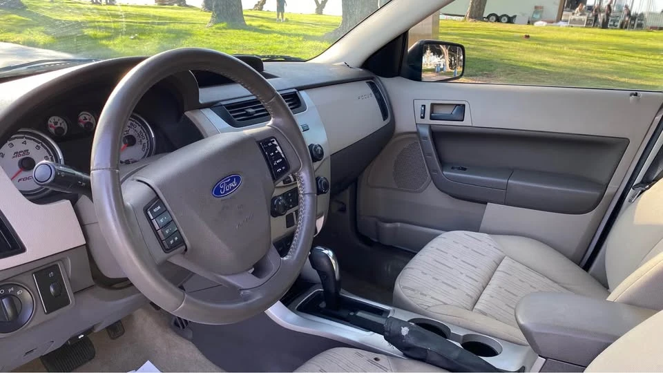 2009 Ford Focus 2nd Gen - Image 8 of 14