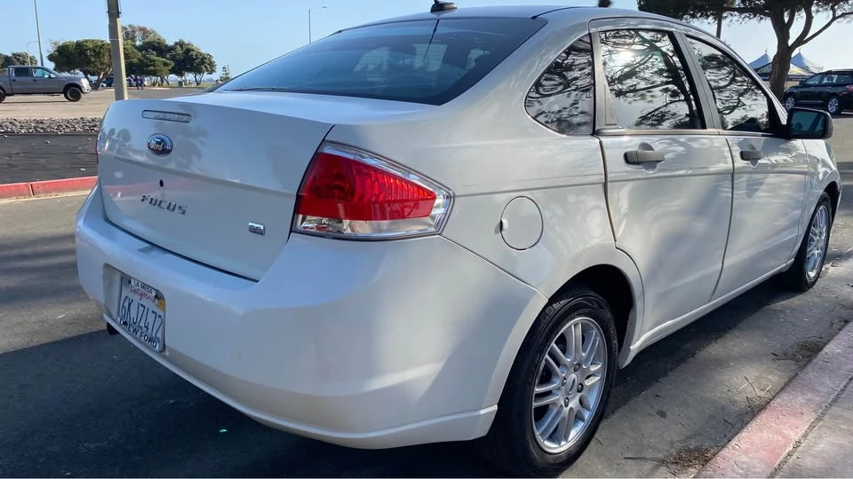 2009 Ford Focus 2nd Gen - Image 4 of 14