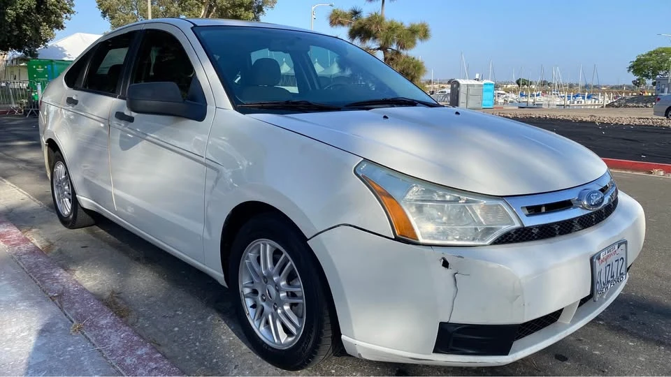 2009 Ford Focus 2nd Gen - Image 3 of 14