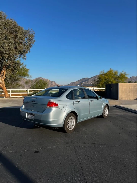 2009 Ford Focus 2nd Gen - Image 6 of 12