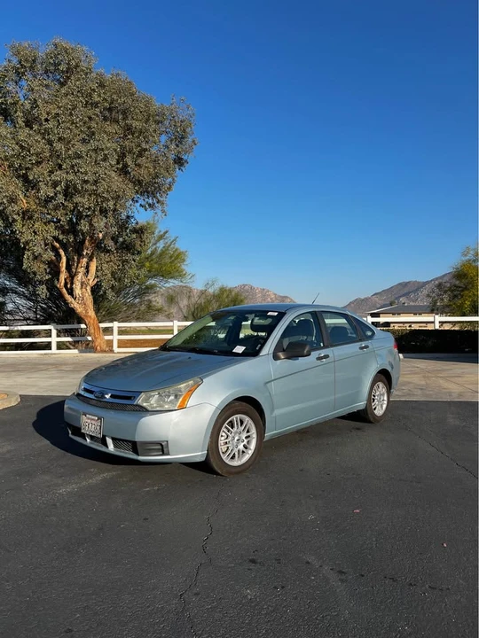 2009 Ford Focus 2nd Gen - Image 3 of 12