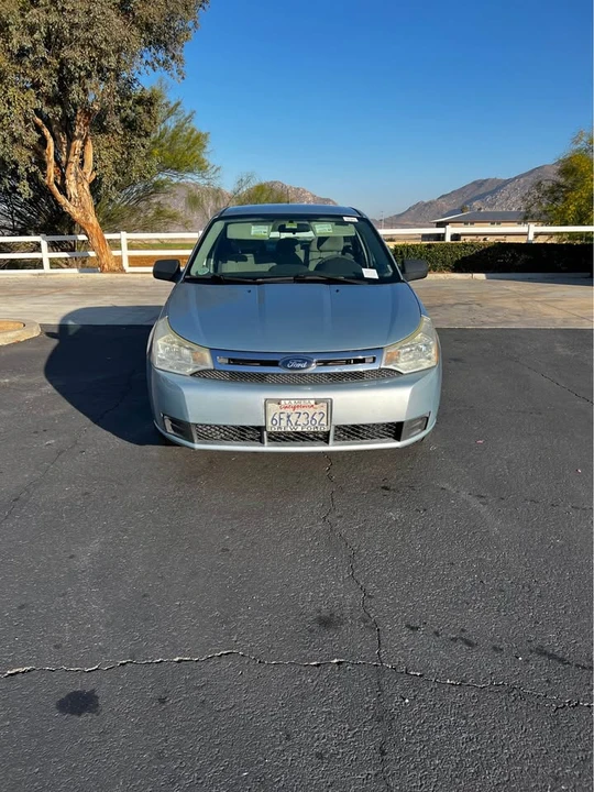 2009 Ford Focus 2nd Gen - Image 2 of 12