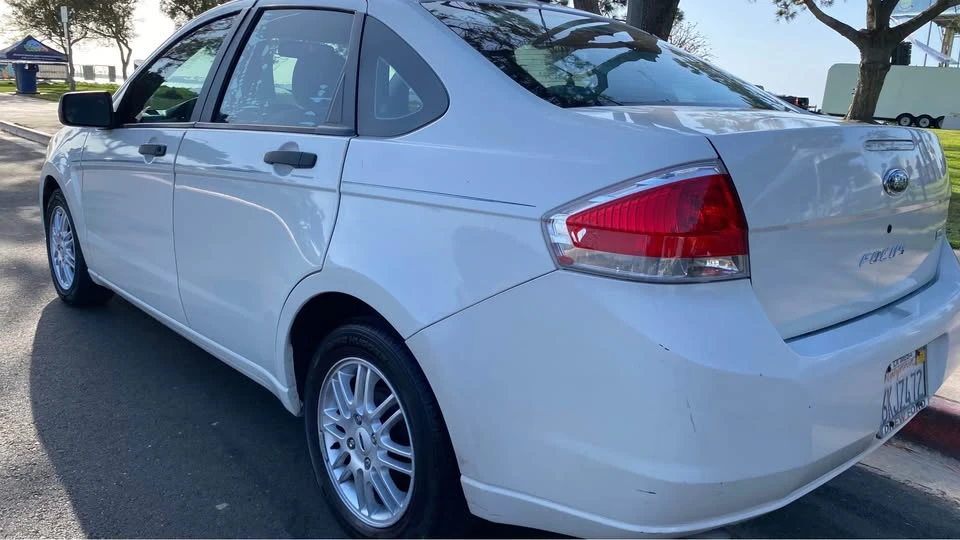 2009 Ford Focus 2nd Gen - Image 6 of 14