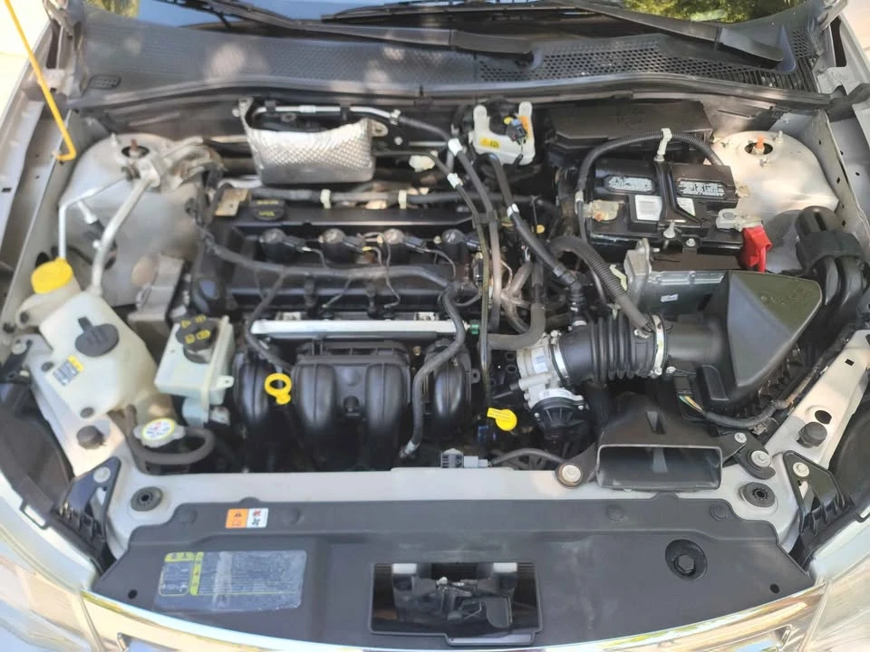 2009 Ford Focus 2nd Gen - Image 4 of 7