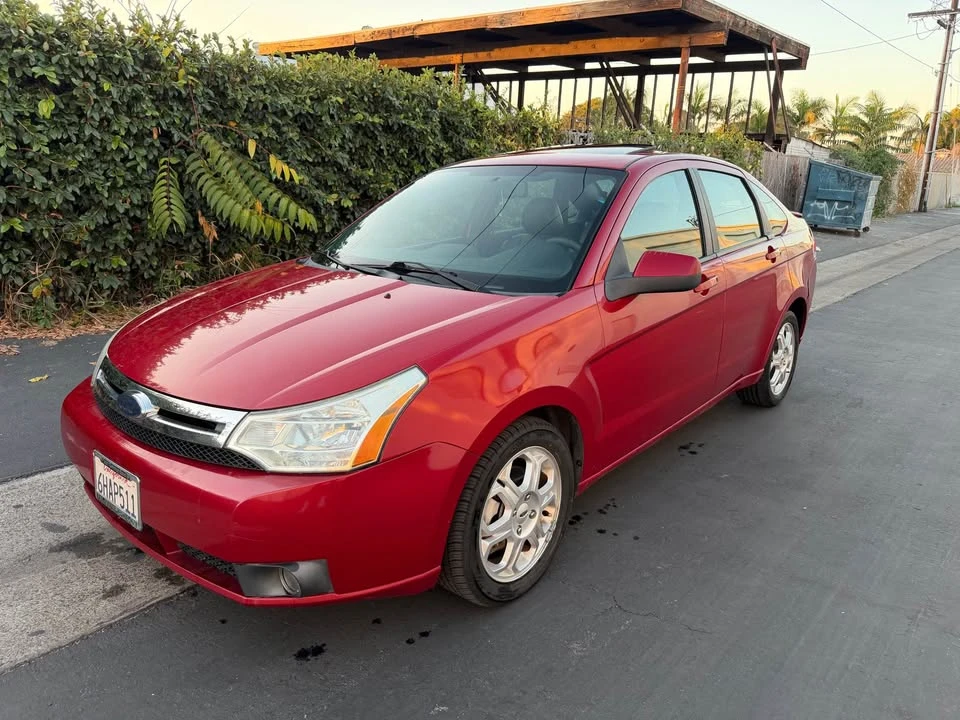 2009 Ford Focus 2nd Gen - Image 2 of 12