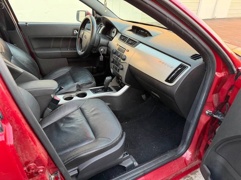 2009 Ford Focus 2nd Gen - Image 8 of 12
