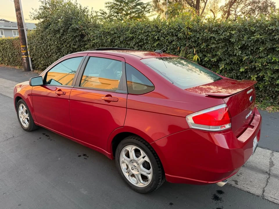 2009 Ford Focus 2nd Gen - Image 4 of 12