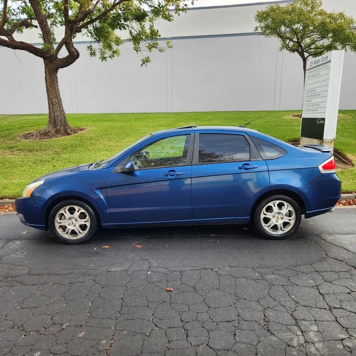 2009 Ford Focus 2nd Gen - Image 3 of 13