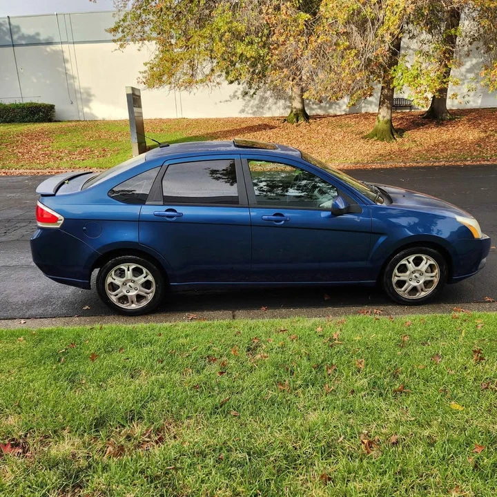 2009 Ford Focus 2nd Gen - Image 6 of 13