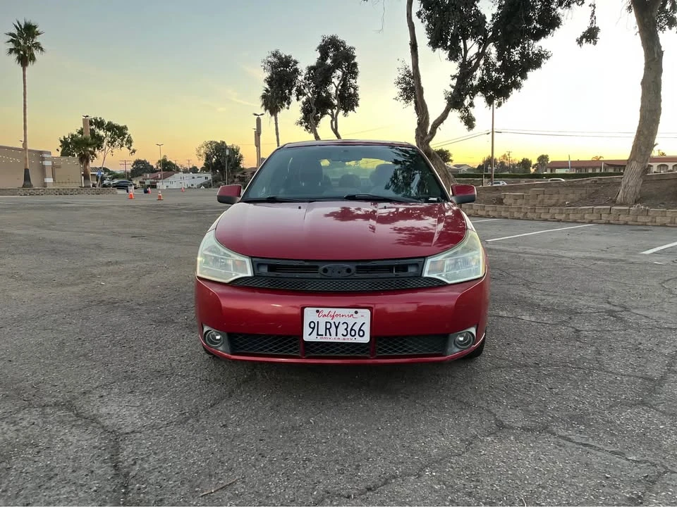 2009 Ford Focus 2nd Gen - Image 2 of 18