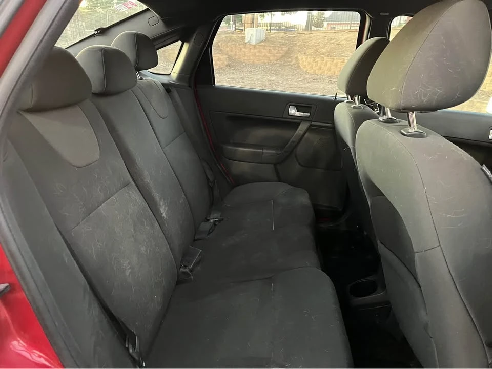 2009 Ford Focus 2nd Gen - Image 16 of 18