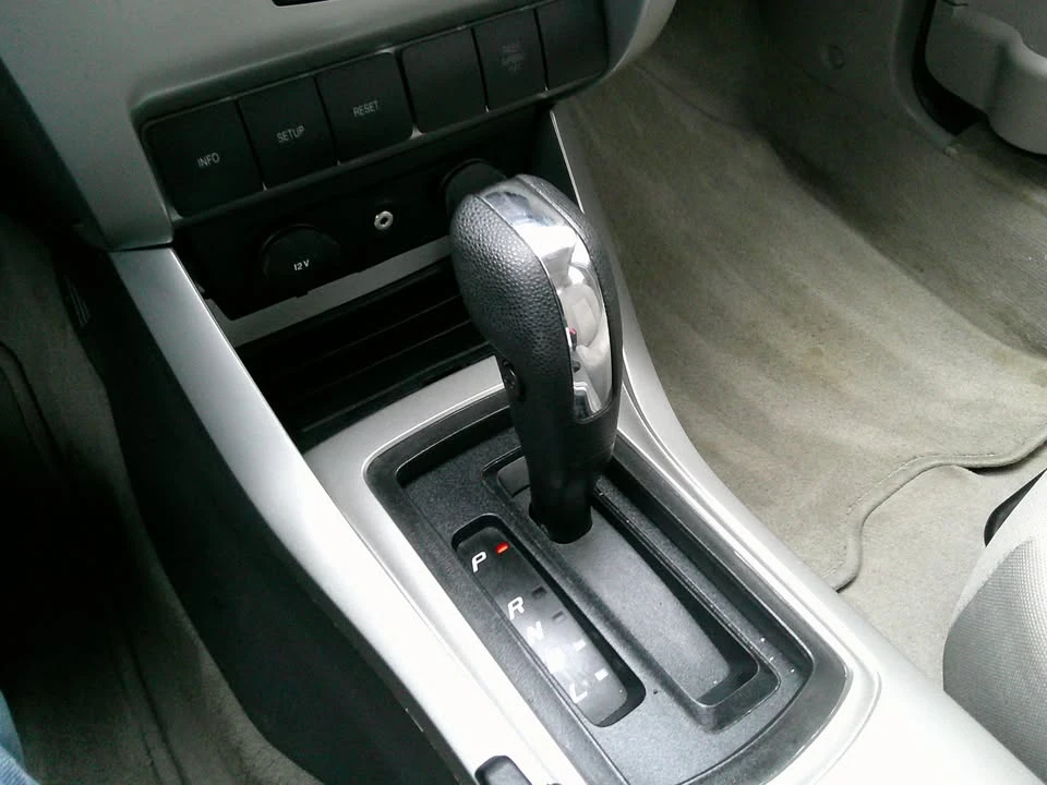 2009 Ford Focus 2nd Gen - Image 17 of 19