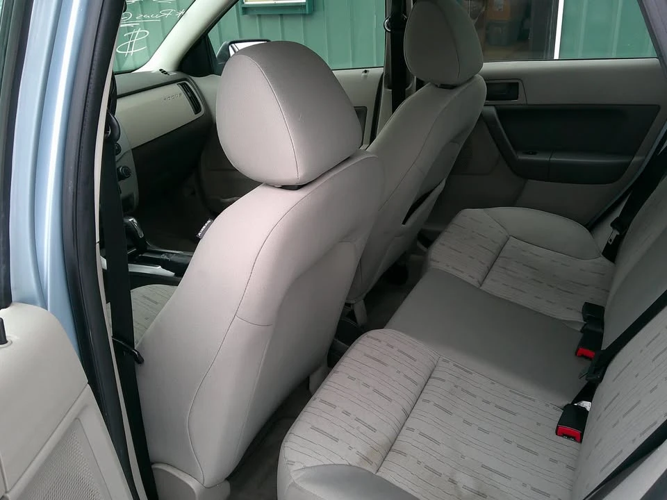 2009 Ford Focus 2nd Gen - Image 11 of 19