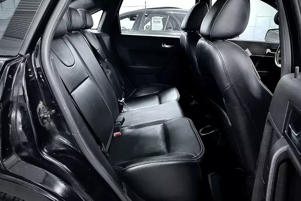 2009 Ford Focus 2nd Gen - Image 12 of 15