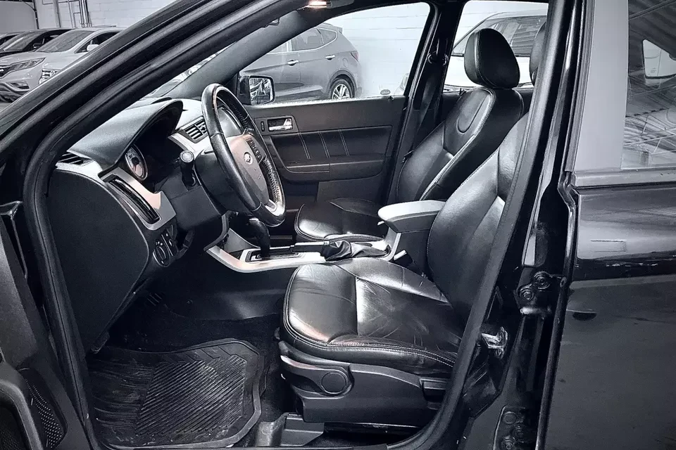 2009 Ford Focus 2nd Gen - Image 6 of 15