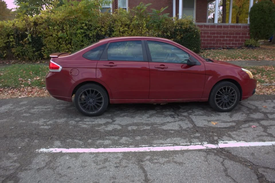 2009 Ford Focus 2nd Gen - Image 3 of 4
