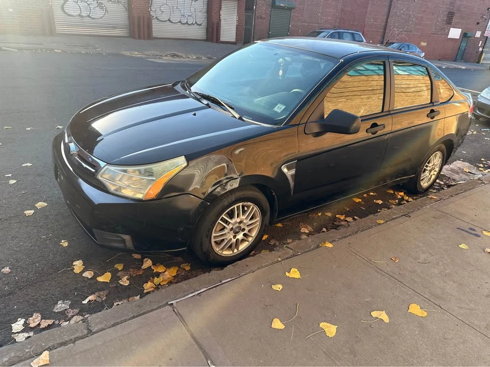 2009 Ford Focus 2nd Gen - Image 2 of 7