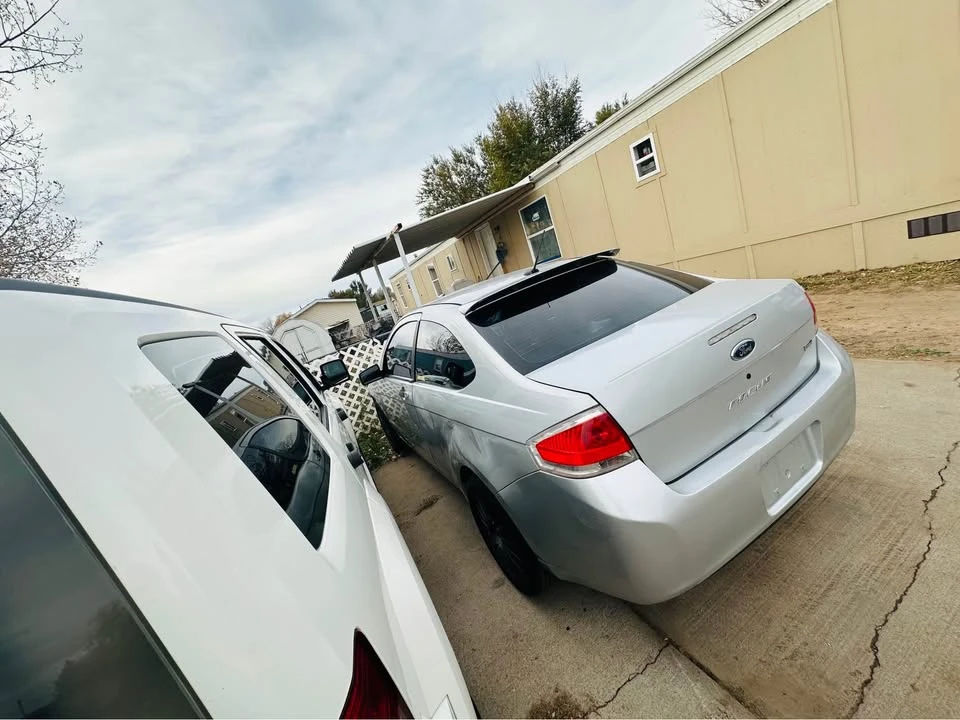2009 Ford Focus 2nd Gen - Image 3 of 5