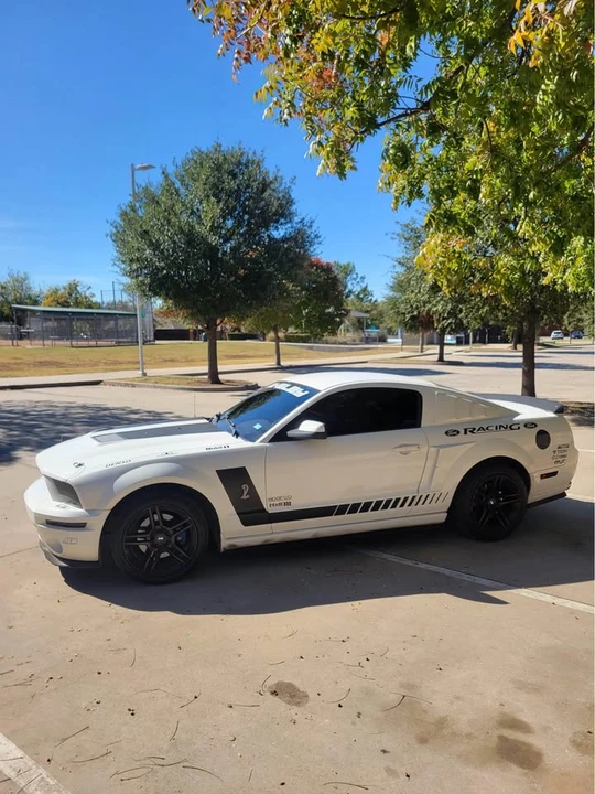 2009 Ford GT - Image 18 of 20