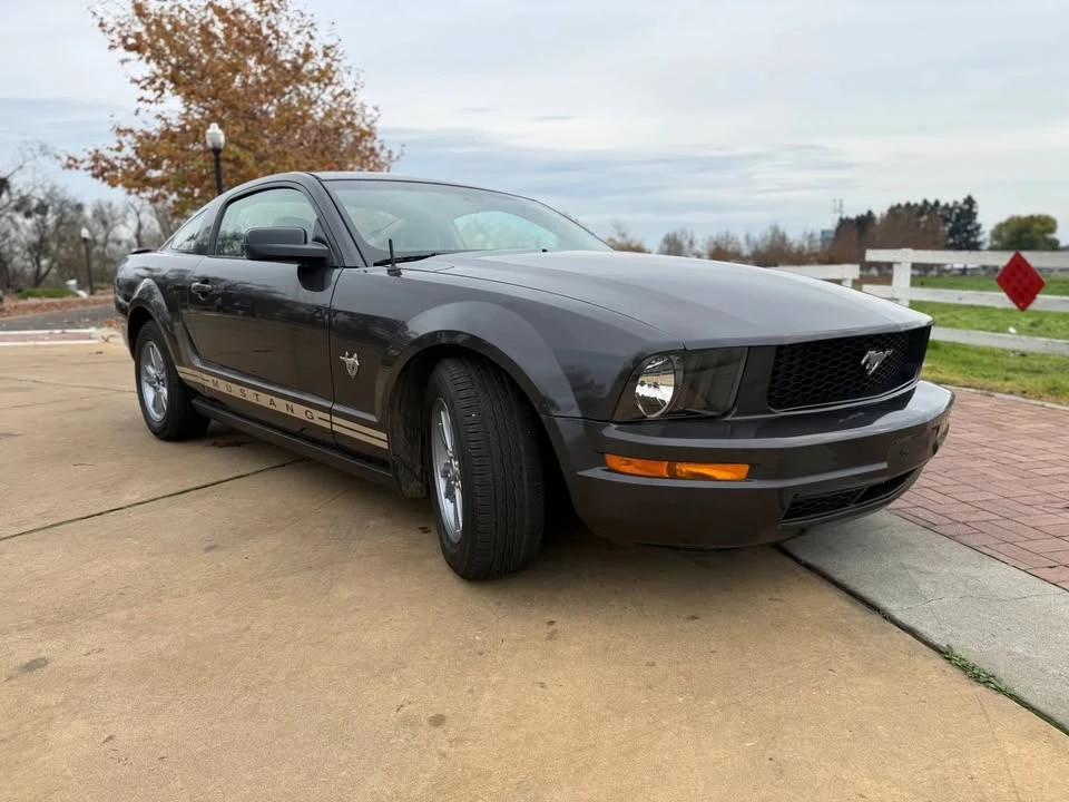 2009 Ford S197 Mustang - Image 6 of 20