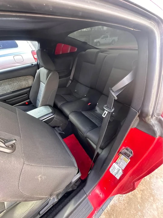 2009 Ford S197 Mustang - Image 2 of 5