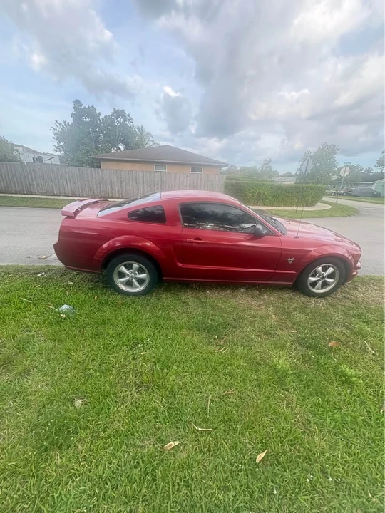 2009 Ford S197 Mustang - Image 8 of 8