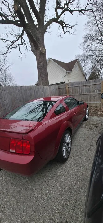 2009 Ford S197 Mustang - Image 2 of 6