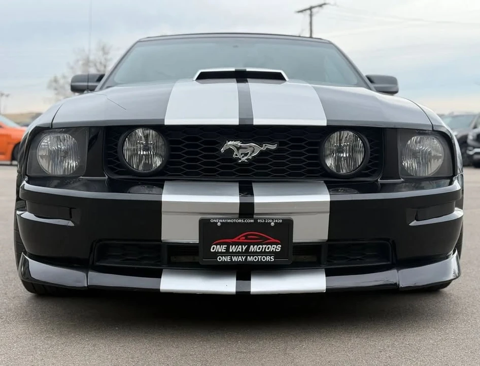 2009 Ford S197 Mustang - Image 8 of 20