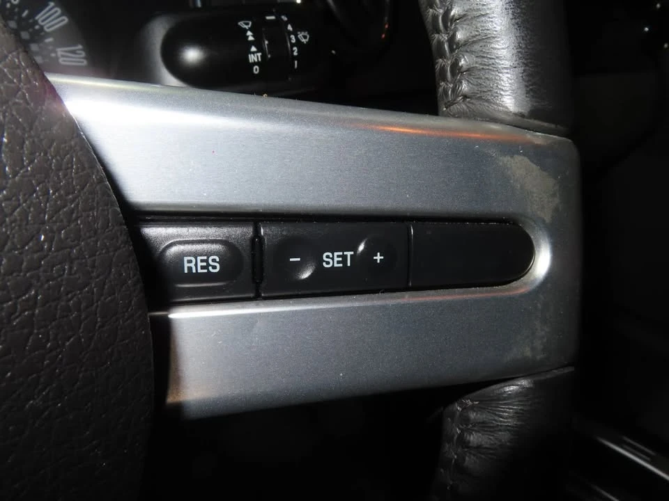 2009 Ford S197 Mustang - Image 17 of 20