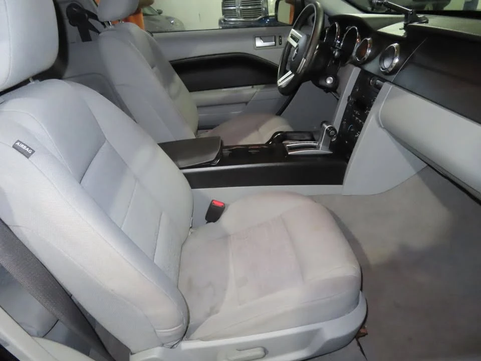 2009 Ford S197 Mustang - Image 15 of 20