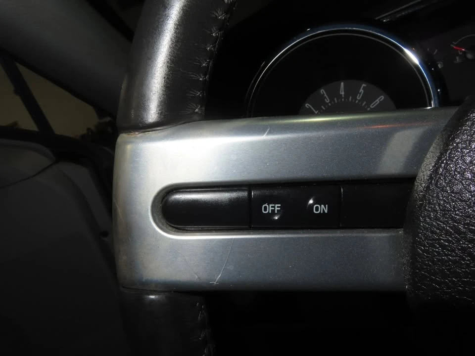 2009 Ford S197 Mustang - Image 18 of 20