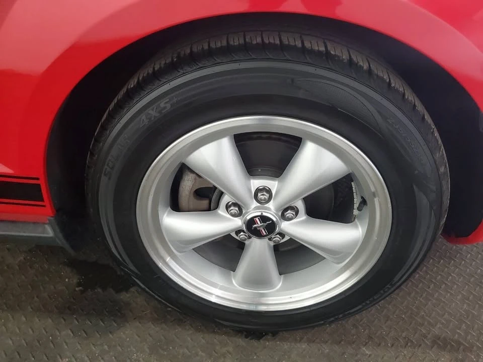 2009 Ford S197 Mustang - Image 16 of 18