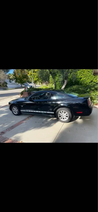 2009 Ford S197 Mustang - Image 2 of 16
