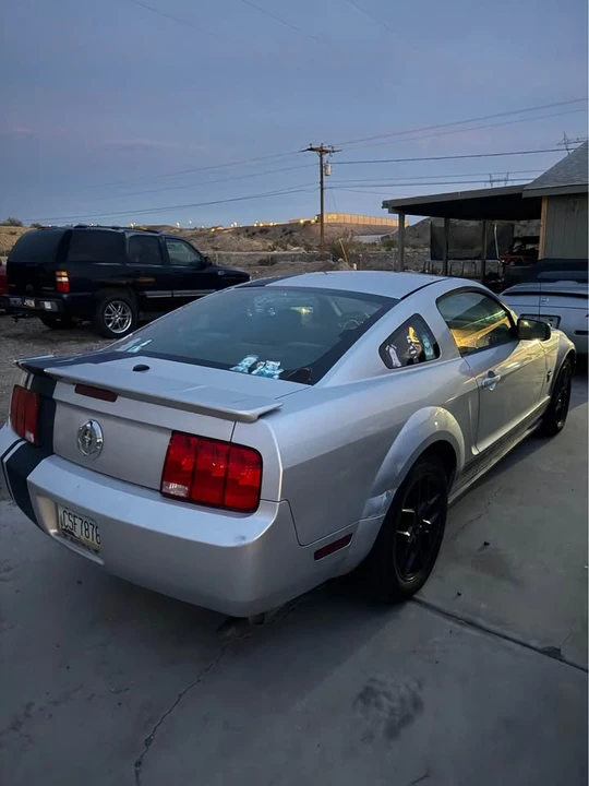 2009 Ford S197 Mustang - Image 2 of 7