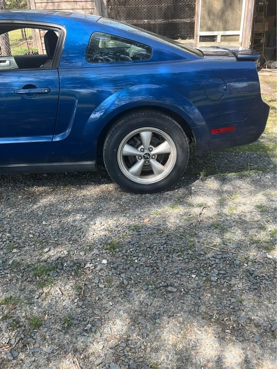 2009 Ford S197 Mustang - Image 3 of 13