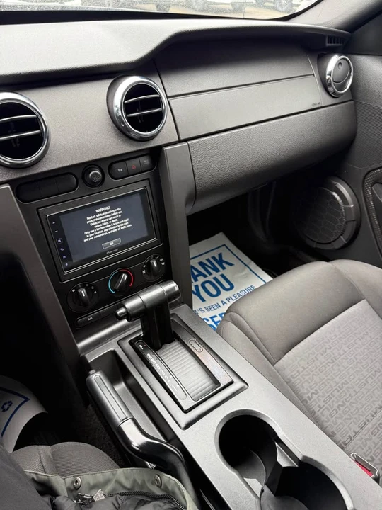 2009 Ford S197 Mustang - Image 8 of 16