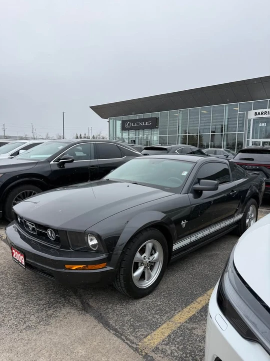 2009 Ford S197 Mustang - Image 2 of 16