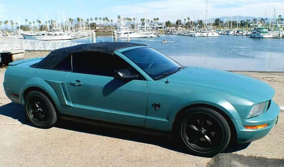 2009 Ford S197 Mustang - Image 6 of 13