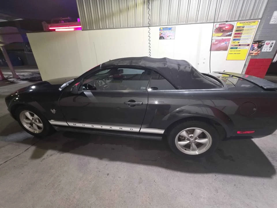 2009 Ford S197 Mustang - Image 10 of 13