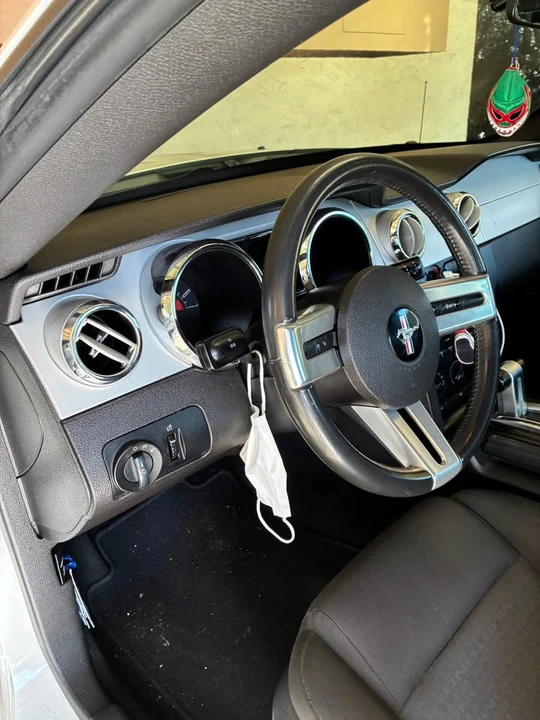 2009 Ford S197 Mustang - Image 9 of 17
